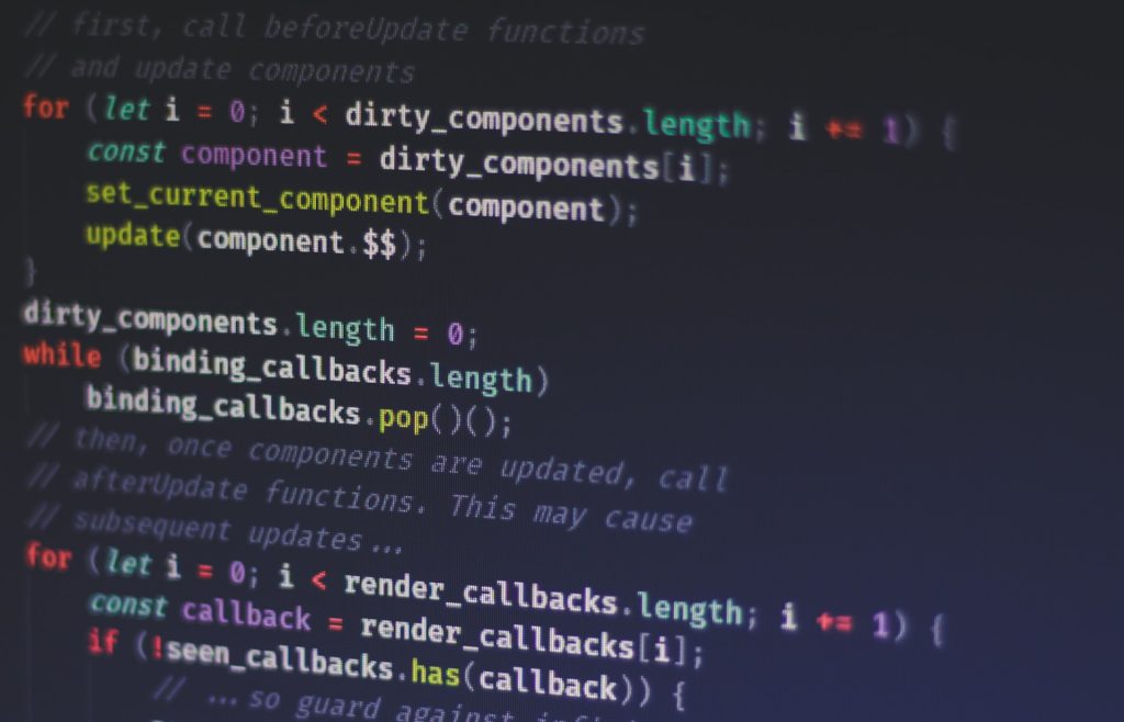 Managing import and export of components in React